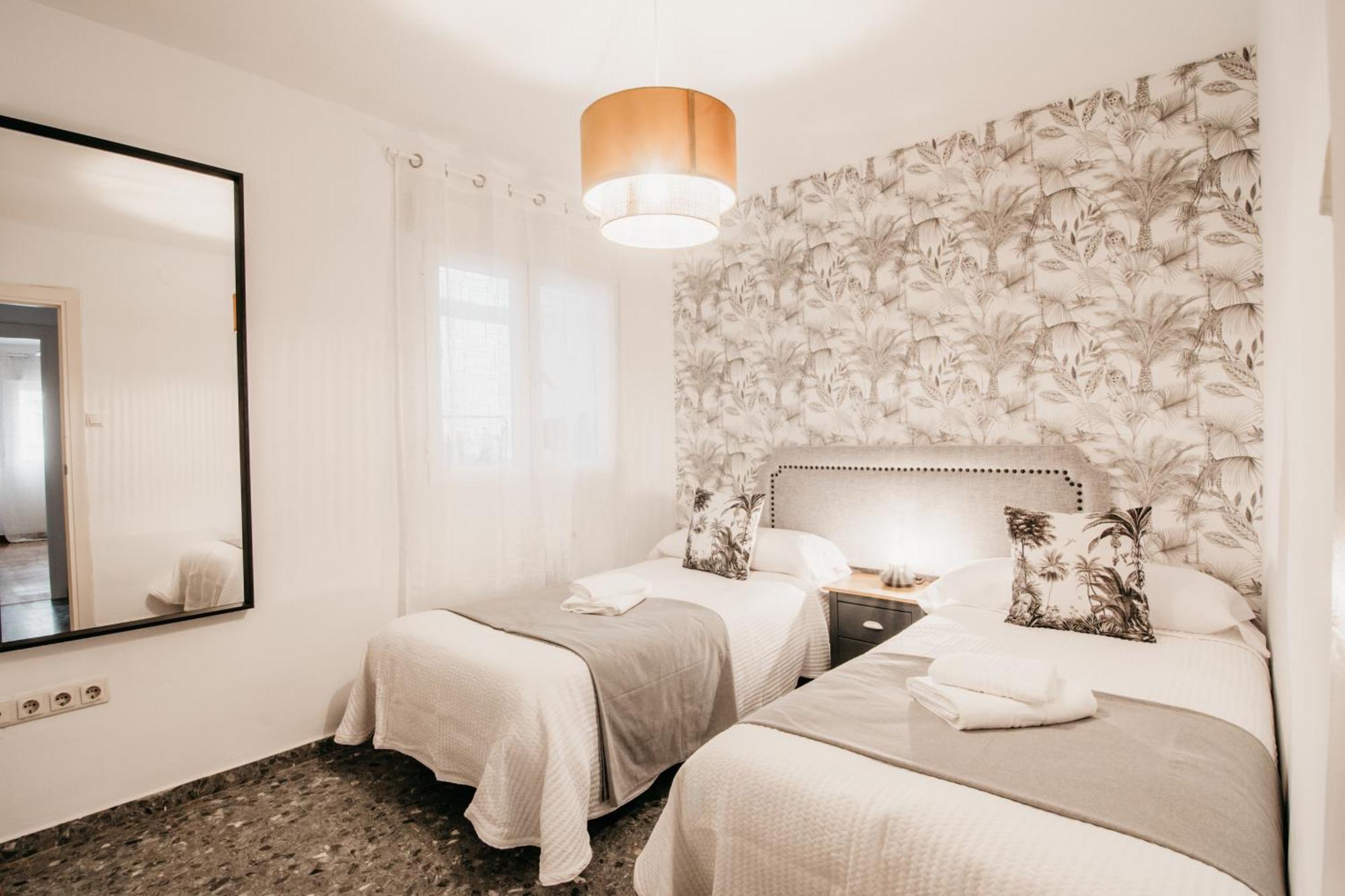Tuguest Maria Luisa Apartment - Free Parking Γρανάδα Εξωτερικό φωτογραφία